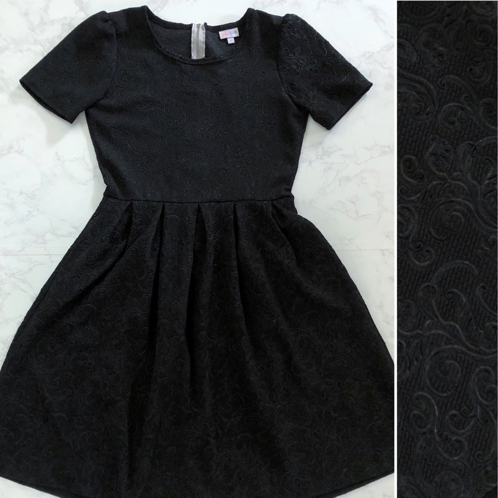 LuLaRoe Medium Amelia Dress - Black with Embossed Jaquard Print